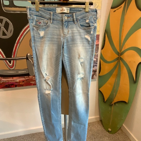 Hollister Light Blue Skinny Jeans - Picture 1 of 4